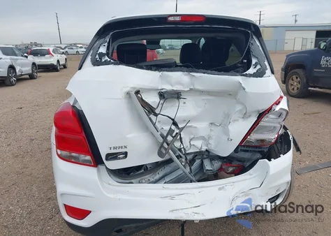 2019 Chevrolet Trax Lt z USA, uszkodzony, nr VIN 3GNCJLSB8KL305432